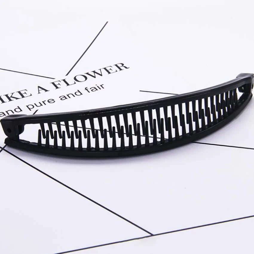 1PC Plastic Hair Clips Comb Banana Shaped Women Girls Hairpins For Party Birthday Headdress Hair Clip Comb Hair Accessories